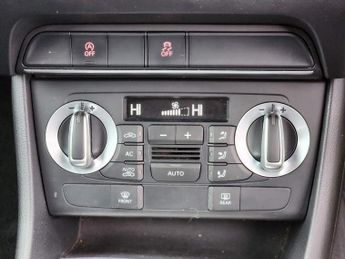 Audi Q3 2.0 TFSI S line S Tronic quattro Euro 5 (s/s) 5dr