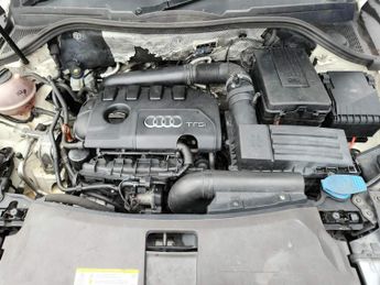 Audi Q3 2.0 TFSI S line S Tronic quattro Euro 5 (s/s) 5dr