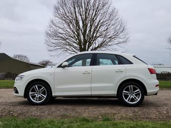 Audi Q3 2.0 TFSI S line S Tronic quattro Euro 5 (s/s) 5dr
