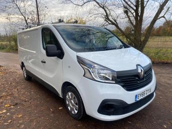Renault Trafic 1.6 dCi ENERGY 29 Business+ LWB Standard Roof Euro 6 (s/s) 5dr
