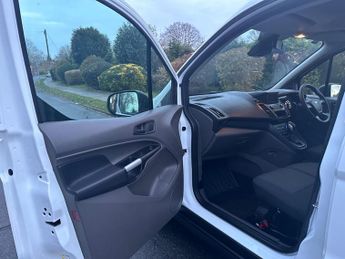 Ford Transit Connect 1.5 220 EcoBlue Trend Auto L1 Euro 6 (s/s) 5dr