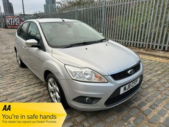 Ford Focus 1.6 Sport Auto 5dr