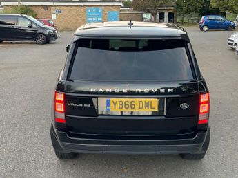 Land Rover Range Rover 3.0 TD V6 Vogue SE Auto 4WD Euro 6 (s/s) 5dr