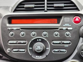 Honda Jazz 1.4 i-VTEC ES Plus CVT Euro 5 5dr