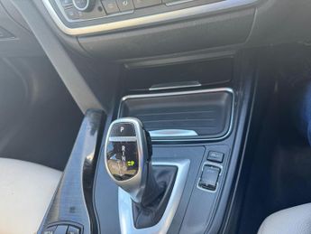 BMW 3 Series 2.0 320d Luxury Auto Euro 6 (s/s) 4dr