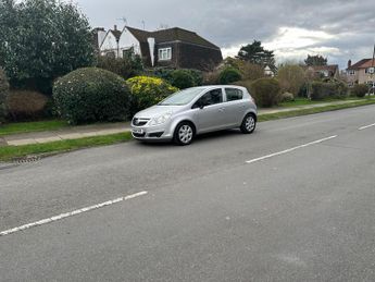 Vauxhall Corsa 1.4i 16v Club 5dr