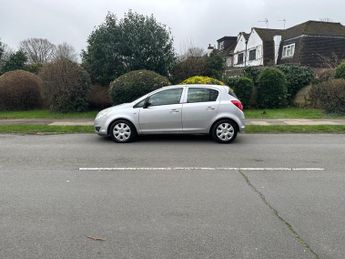 Vauxhall Corsa 1.4i 16v Club 5dr