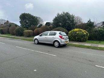 Vauxhall Corsa 1.4i 16v Club 5dr