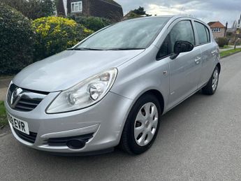Vauxhall Corsa 1.4i 16v Club 5dr