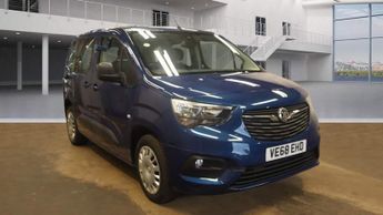 Vauxhall Combo 1.5 Turbo D BlueInjection Design Auto Euro 6 (s/s) 5dr