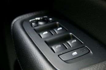 Volvo XC60 2.0 D4 Inscription Auto AWD Euro 6 (s/s) 5dr