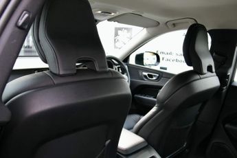 Volvo XC60 2.0 D4 Inscription Auto AWD Euro 6 (s/s) 5dr