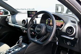 Audi A3 1.5 TFSI CoD 35 Black Edition Sportback S Tronic Euro 6 (s/s) 5d