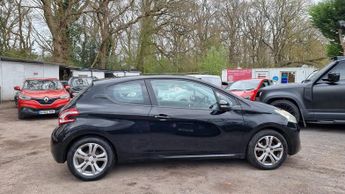 Peugeot 208 1.4 HDi Active Euro 5 3dr