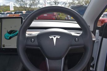 Tesla Model Y (Dual Motor) Long Range Auto 4WDE 5dr