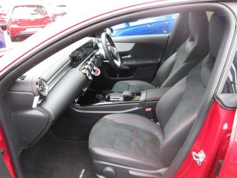 Mercedes-Benz CLA Class 1.3 CLA200 AMG Line (Executive) Coupe 7G-DCT Euro 6 (s/s) 4dr