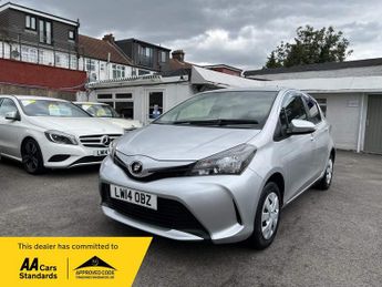 Toyota Yaris Hatchback 1.0 AUTO PETROL