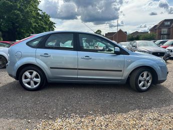Ford Focus 1.6 Zetec Climate 5dr