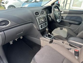 Ford Focus 1.6 Zetec Climate 5dr