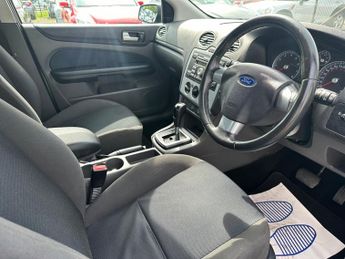 Ford Focus 1.6 Zetec Climate 5dr