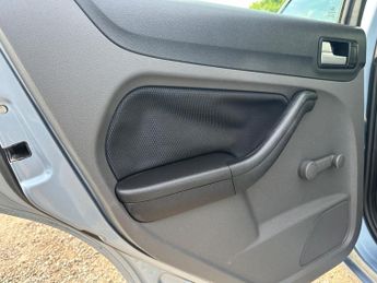 Ford Focus 1.6 Zetec Climate 5dr