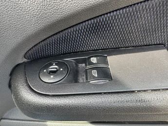 Ford Focus 1.6 Zetec Climate 5dr