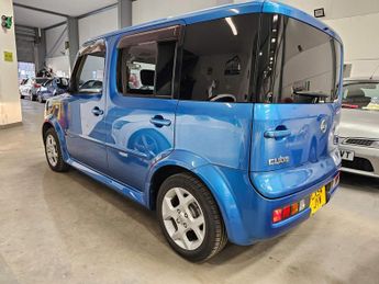 Nissan Cube 1.5 RIDER AUTOMATIC