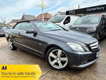 Mercedes E Class 2.1 E250 CDI BlueEfficiency SE Cabriolet Tiptronic Euro 5 2dr