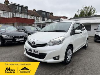 Toyota Yaris 1.33 Dual VVT-i Icon Multidrive S Euro 5 5dr