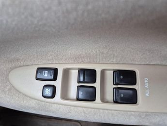 Toyota Ipsum 2.4l - 6 SEATS - FRESH IMPORT - HIGHSPEC