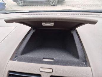 Toyota Ipsum 2.4l - 6 SEATS - FRESH IMPORT - HIGHSPEC