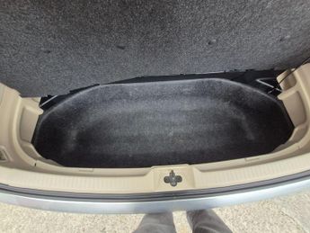 Toyota Ipsum 2.4l - 6 SEATS - FRESH IMPORT - HIGHSPEC