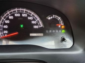 Toyota Ipsum 2.4l - 6 SEATS - FRESH IMPORT - HIGHSPEC