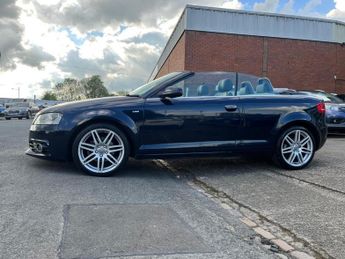Audi A3 2.0 TDI S line S Tronic Euro 5 (s/s) 2dr