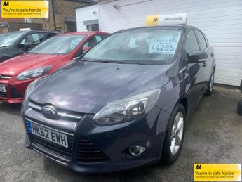 Ford Focus 1.0T EcoBoost Zetec Euro 5 (s/s) 5dr