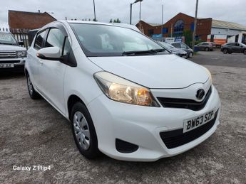 Toyota Yaris VITZ