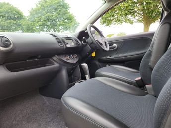 Nissan Note 1.6 16V n-tec+ Auto Euro 5 5dr
