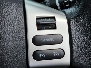 Nissan Note 1.6 16V n-tec+ Auto Euro 5 5dr