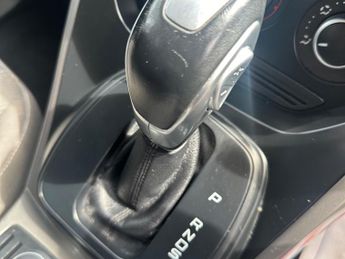 Ford Kuga 2.0 TDCi Zetec Powershift AWD Euro 5 5dr
