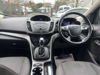 Ford Kuga 2.0 TDCi Zetec Powershift AWD Euro 5 5dr