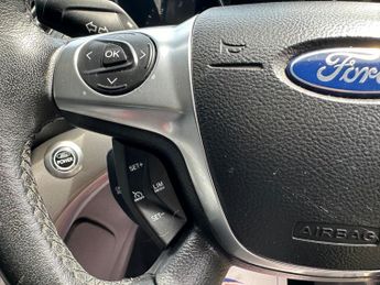 Ford Kuga 2.0 TDCi Zetec Powershift AWD Euro 5 5dr