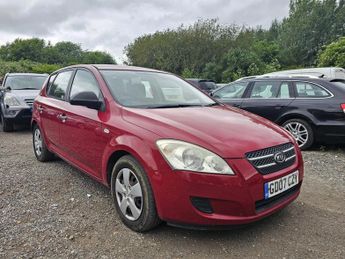 Kia Ceed 1.6 CRDi S 5dr