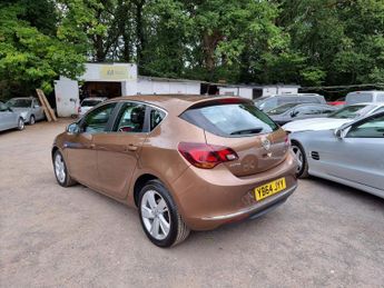 Vauxhall Astra 1.6 16v SRi Auto Euro 5 5dr