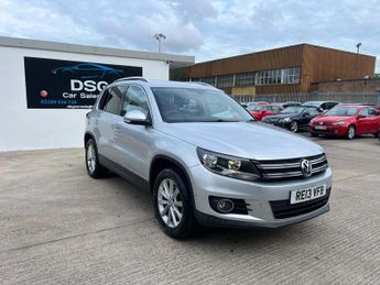 Volkswagen Tiguan 2.0 TDI BlueMotion Tech SE DSG 4WD Euro 5 (s/s) 5dr