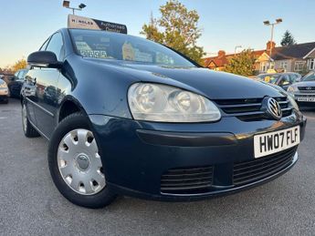 Volkswagen Golf 1.6 FSI S 5dr