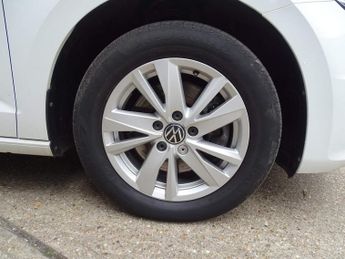 Volkswagen Touran 1.5 TSI EVO SE Family DSG Euro 6 (s/s) 5dr