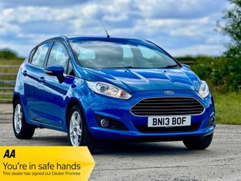 Ford Fiesta 1.0 Zetec Euro 5 (s/s) 5dr