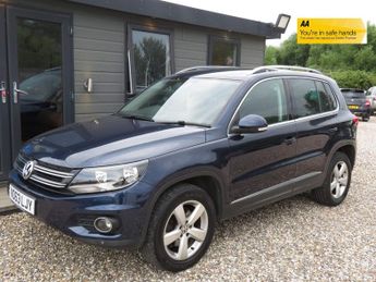 Volkswagen Tiguan 2.0 TDI BlueMotion Tech Escape DSG 4WD Euro 6 (s/s) 5dr