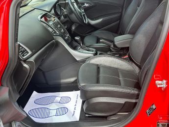 Vauxhall Astra 1.6 16V Elite Sports Tourer Auto Euro 5 5dr