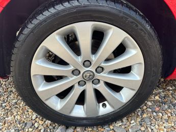 Vauxhall Astra 1.6 16V Elite Sports Tourer Auto Euro 5 5dr